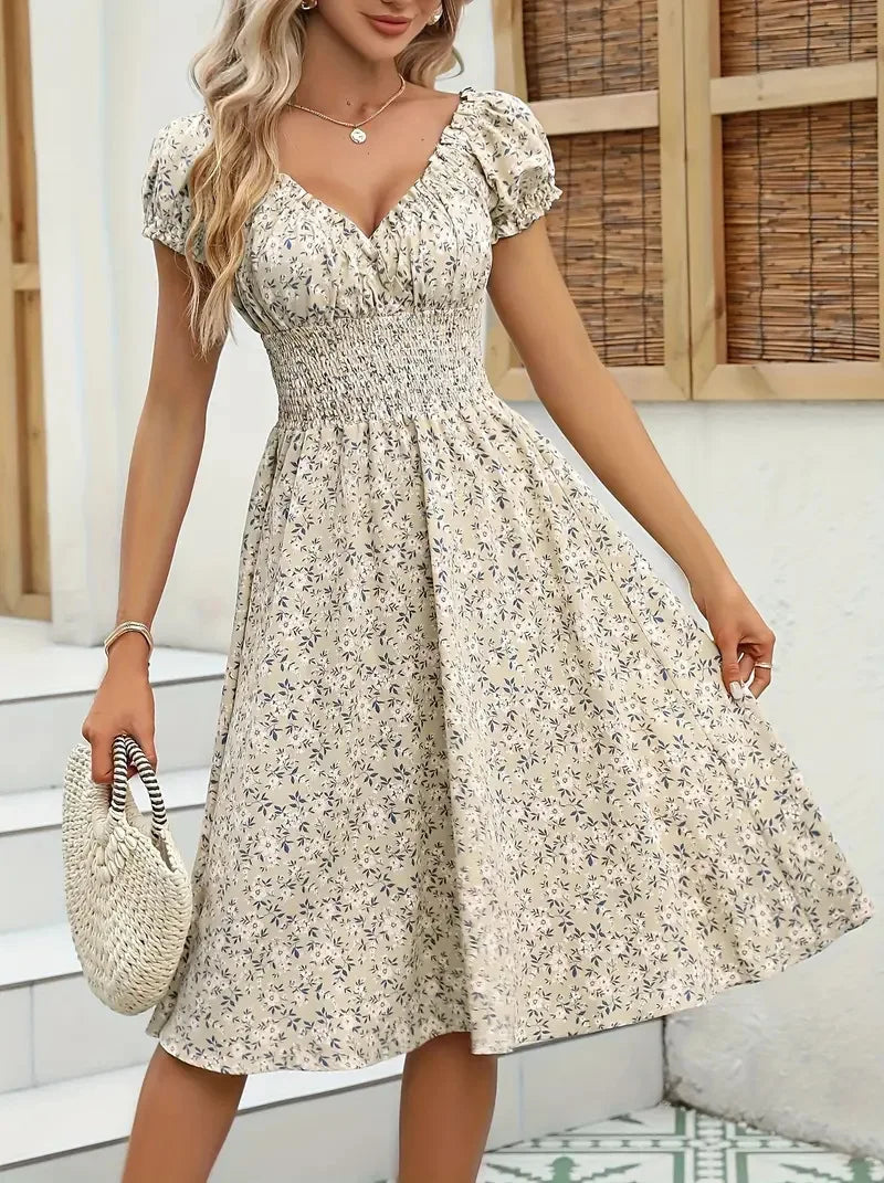 Vintage floral dress with fluffy cuffs