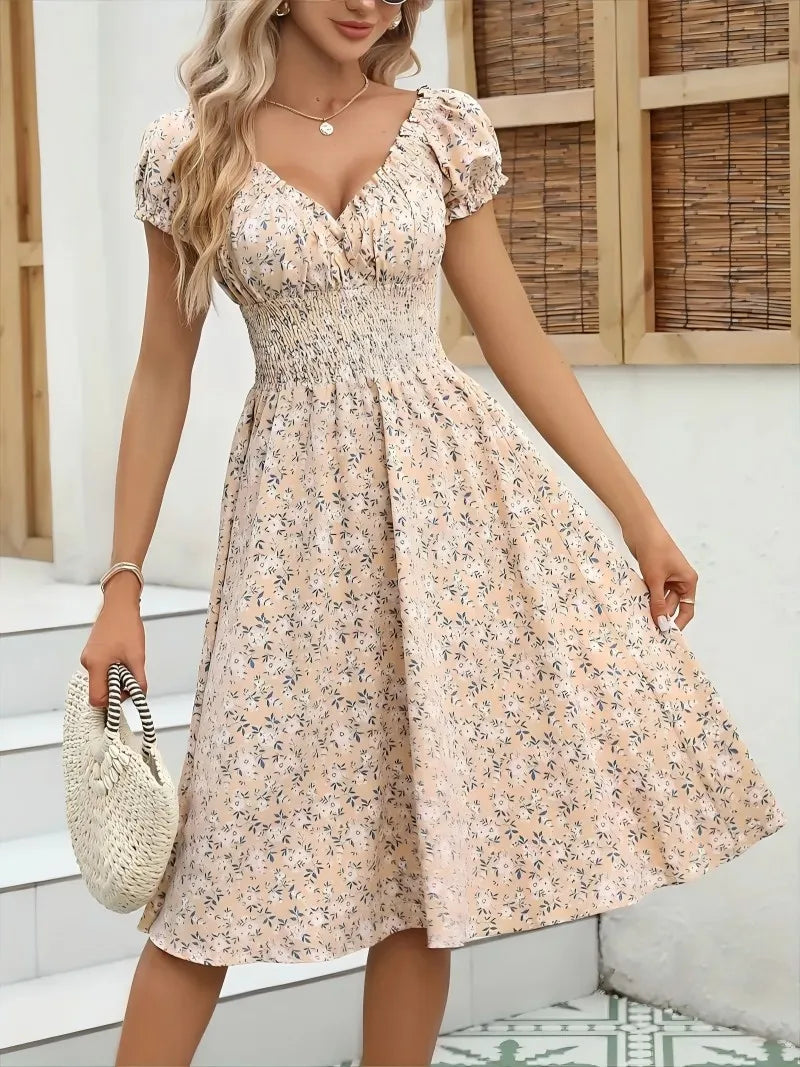 Vintage floral dress with fluffy cuffs